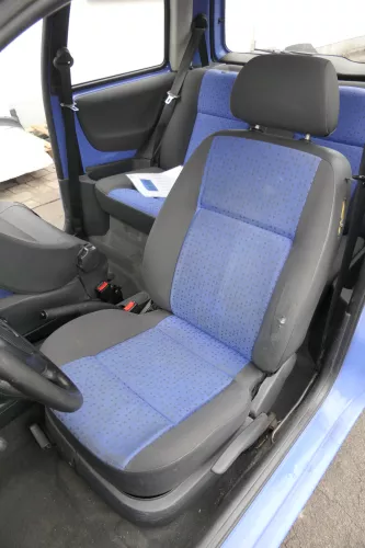 Seat Arosa Lupo Sitz vorne links Fahrersitz Höhenverstellung blau schwarz