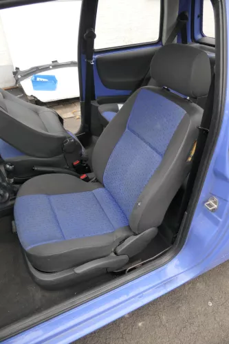 Seat Arosa Lupo Sitz vorne links Fahrersitz Höhenverstellung blau schwarz (161470)