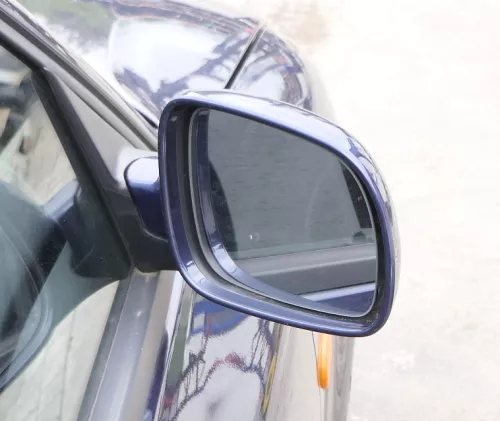 VW Passat 3B 3BG elektrischer Spiegel Außenspiegel rechts mit Glas blau LN5Y