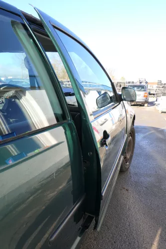 VW Golf 4 Tür vorne rechts Beifahrertür 2/3-Türer grün LC6M brightgreen ohnAnbau (161857)