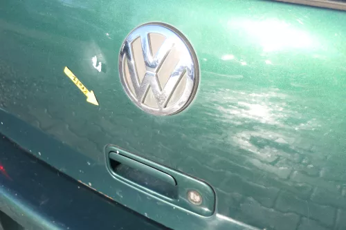 VW Golf 4 Limousine Heckklappe Kofferraumklappe Klappe hinten grün LC6M-ohneAnb (161859)