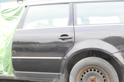 VW Passat 3B 3BG Kombi Variant Tür hinten links schwarz LC9Z magic chrom