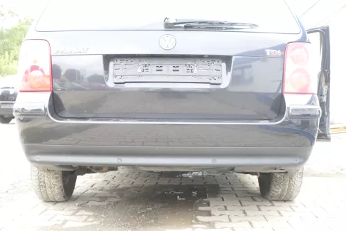 VW Passat 3BG 3B6 Kombi Stoßstange hinten Heckstoßstange Stoßfänger schwarz LC9Z