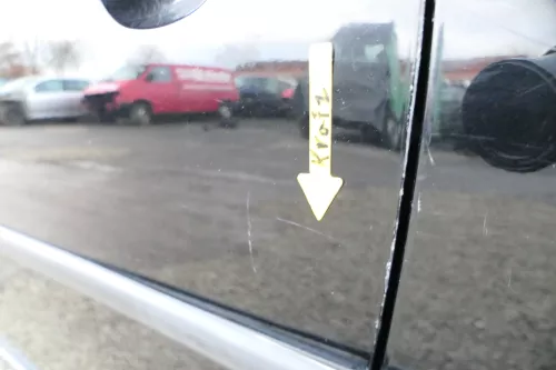 VW Lupo Seat Arosa Tür vorne links Fahrertür schwarz L041 (für elektr.Fensterhe (162083)