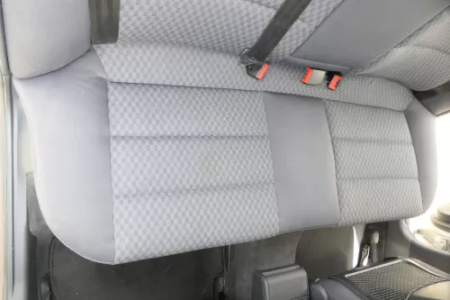 Audi A4 B5 Kombi Avant Rückbank Rücksitzbank Sitz Rücksitz 3 Punkt Gurt Kopfstüt (162144)