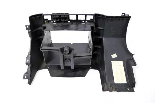 Skoda Fabia 6Y Mittelkonsole Verkleidung um Radio schwarz 6Y1858089A 47H (162162)