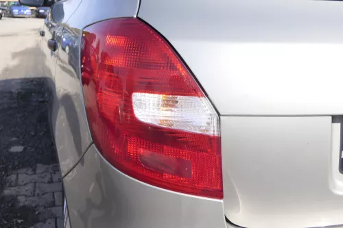 Skoda Fabia 5J Schrägheck Rücklicht Rückleuchte original hinten links 5J6945111 (162264)