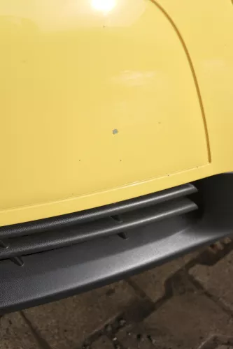 VW Fox 5Z Stoßstange vorne Stoßfänger gelb LY1C mit Grill (162304)