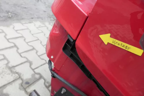 VW Fox 5Z Heckklappe Kofferraumklappe Klappe hinten + Scheibe rot LY3D (162331)