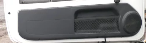 VW Lupo Arosa Türverkleidung Verkleidung Tür vorne links unten Boxen off-black