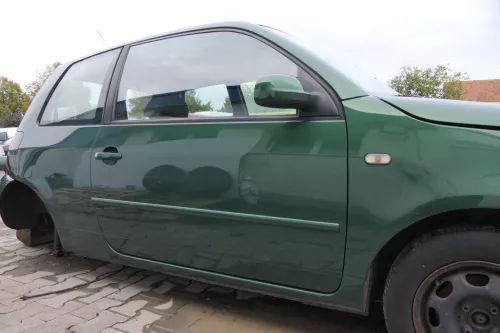 VW Lupo Seat Arosa Tür vorne rechts Beifahrertür grün LA6N (für elektr.Fenst