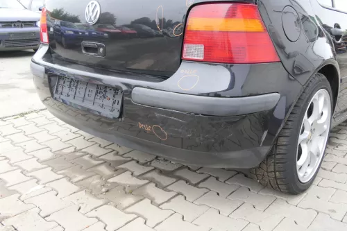 VW Golf 4 Limousine Stoßstange hinten Heckstoßstange Stoßfänger schwarz LC9Z bla (162397)