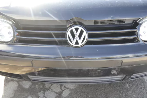 VW Golf 4 1J Stoßstange vorne Stoßfänger vorn schwarz L041 Frontstoßstange (162429)