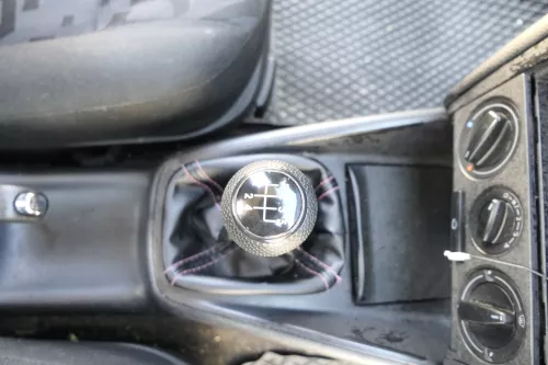 VW Golf 4 Bora Schaltknauf Schaltsack Schaltknüppel schwarz Benziner 5-Gang 1J d (162433)