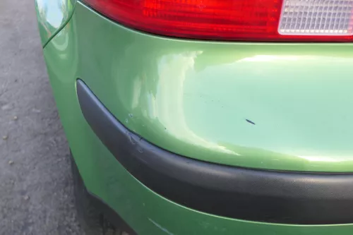 VW Golf 4 Limousine Stoßstange hinten Heckstoßstange Stoßfänger grün LA6P (162596)