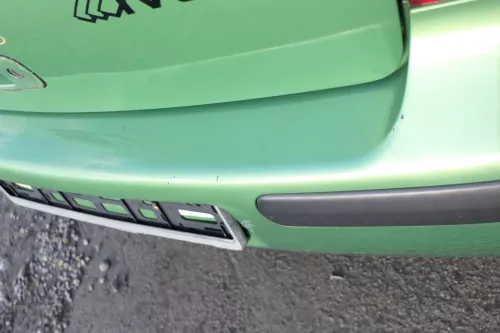 VW Golf 4 Limousine Stoßstange hinten Heckstoßstange Stoßfänger grün LA6P (162596)