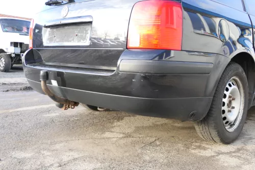 VW Passat 3B 3B5 Kombi Stoßstange hinten Heckstoßstange Stoßfänger schwarz LC9Z (162644)