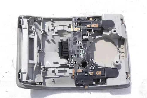 Audi A4 8E 8P Schalter Innenleuchte Leuchte Lampe Leseleuchte 8E0947135D platin (162706)