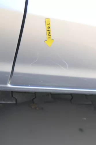 VW Amarok 2H Tür vorne rechts Beifahrertür silber LA7W - ohne Anbauteile (162811)