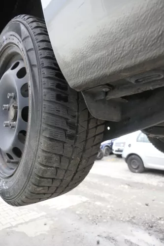 VW Golf 7 5G Reifen Winterreifen 205/55 R16 91TH Stahlfelgen Felgen 3-6mm (163748)