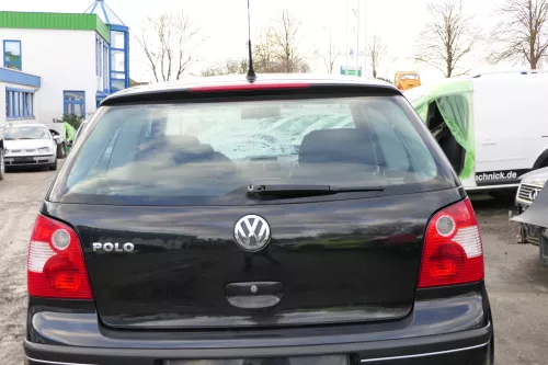 VW Polo 9N3 9N Heckklappe Kofferraumklappe Klappe schwarz LC9Z ohne Anbauteile