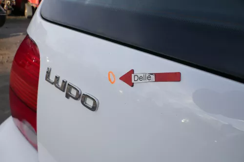 VW Lupo 6X Heckklappe Klappe Kofferraumklappe Scheibe weiß LB9A ohneAnbautei (163778)