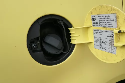 VW Polo 9N3 9N Cross Tankdeckel Klappe Tankklappe Deckel Tank gelb LD1B (163800)