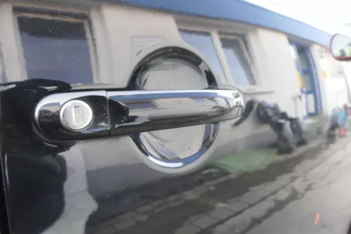 VW New Beetle 1C 9C Tür vorne rechts Beifahrertür schwarz L041 - OHNE Anbauteile (163948)