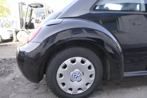 VW New Beetle 9C Kotflügel hinten rechts schwarz L041 1C0821302H