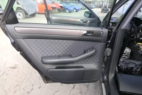 4x A6 4B Türverkleidung Verkleidung Tür vorne hinten links rechts onyx (164118)