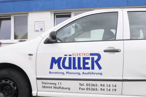 Skoda Fabia 6Y Kombi + Limousine Tür vorne links Fahrertür weiß LF9E ohneAnbaute