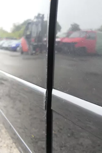 Audi A4 B6 8E nur Türblatt Tür vorne links Fahrertür schwarz LZ9W Kombi+Limo (164241)