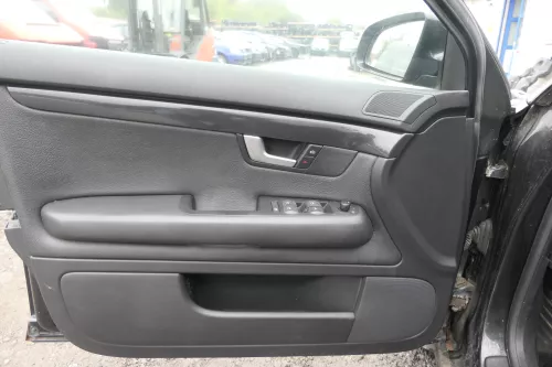 4x Audi A4 8E B6 Türverkleidung Verkleidung Tür schwarz Leder (164246)