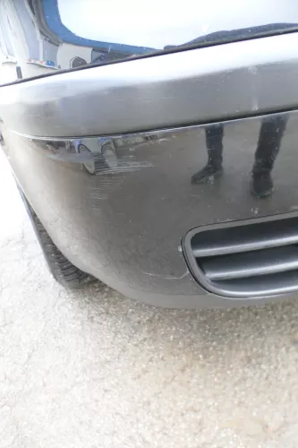 VW Polo 9N Stoßstange Frontstoßstange vorne schwarz L041 black (164267)