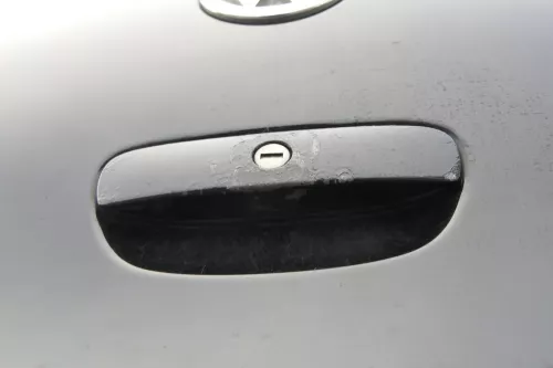 VW Polo 9N3 9N Heckklappe Kofferraumklappe Klappe schwarz L041 - ohne Anbauteile (164329)