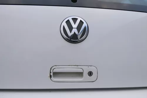 VW Lupo 6X Heckklappe Klappe Kofferraumklappe Scheibe weiß LB9A ohneAnbautei (164403)