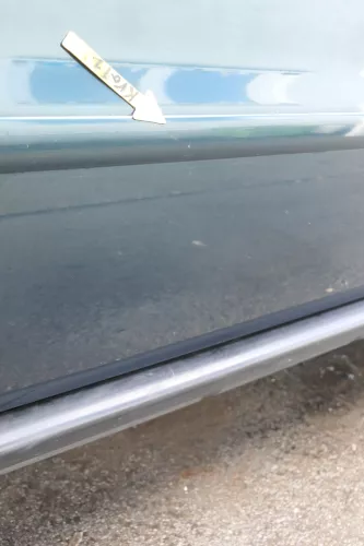 Audi A4 B5 Tür nur Türblatt vorn rechts Beifahrertür grün LZ6U Kombi Limo (164421)