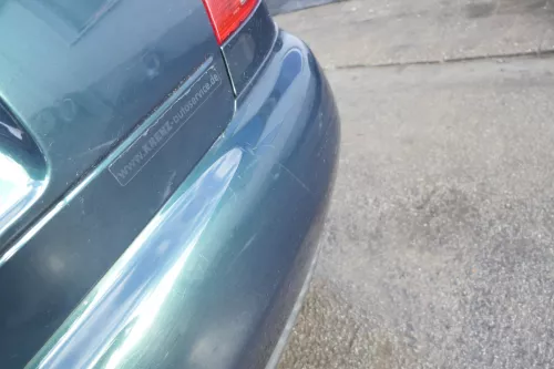 Audi A4 B5 Limousine Stoßstange hinten Heckstoßstange grün LZ6U biscaBj99 (164428)
