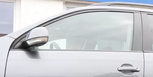 VW Golf Kombi 5 6 vorne links Fenster Scheibe in Tür Fensterscheibe