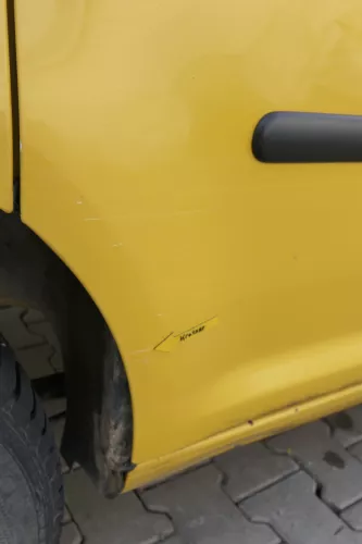 VW Caddy 3 2k Tür hinten rechts gelb Post L132 Schiebetür mit Scheibe (164537)