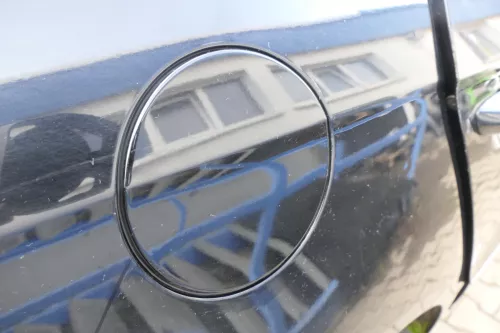 VW Passat 3C Kombi Tankdeckel Klappe Tankklappe Deckel Tank schwarz L041