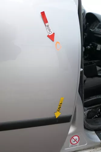 VW Golf 4 Bora Tür hinten rechts nur Kombi /Variant silber LA7W indigoblau ohnAn (164634)