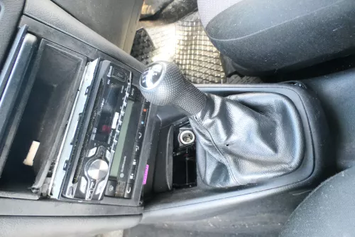 VW Golf 4 Bora Schaltknauf Schaltsack Schaltung Schaltknüppel schwarz Benziner 5 (164651)