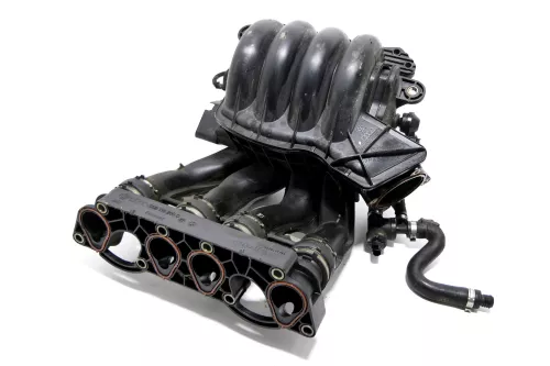 VW Passat 3B Audi A4 Ansaugbrücke Motor 1,6 75kw 102P ALZ 06B133619D (164774)