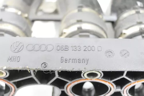 VW Passat 3B Audi A4 Ansaugbrücke Motor 1,6 75kw 102P ALZ 06B133619D (164774)