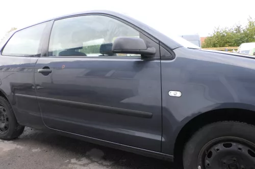 VW Polo 9N 9N3 Tür vorne rechts Beifahrertür 2/3-Türer grau LC7V ohneAnbautei