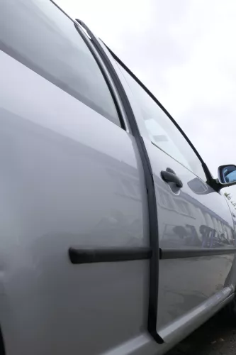 VW Golf 4 Tür vorne rechts Beifahrertür 2/3-Türer LA7W silber grau ohnAnbauteile (164854)