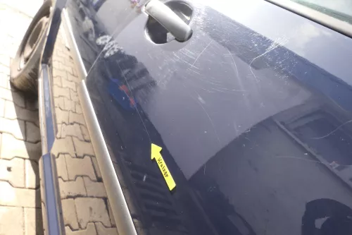 VW Golf 4 Bora Tür vorne rechts Beifahrertür 4/5-Türer + Kombi blau LA5G (164874)