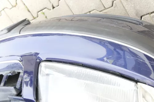 VW Passat 3B Stoßstange vorne Frontstoßstange Stoßfänger blau LB5N (164891)