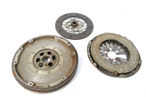 VW Touran Golf 5 Schwungrad Zweimassenschwungrad BLS BXE BKC 1.9 TDI 77kw 228 (164975)